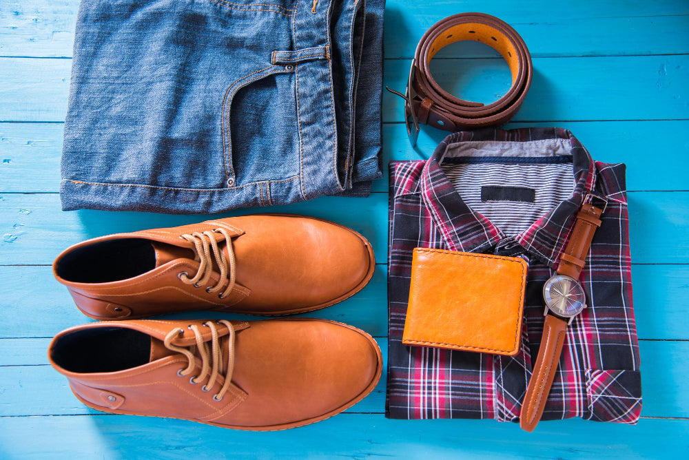 Mix & Match: πώς να συνδυάσετε πολλά δερμάτινα αξεσουάρ σε ένα μόνο ντύσιμο